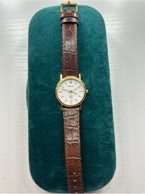 RARE VINTAGE Bulova Gold and Leather Watch